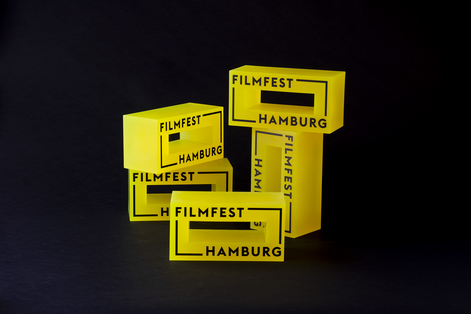 Award design for outstanding works Filmfest Hamburg