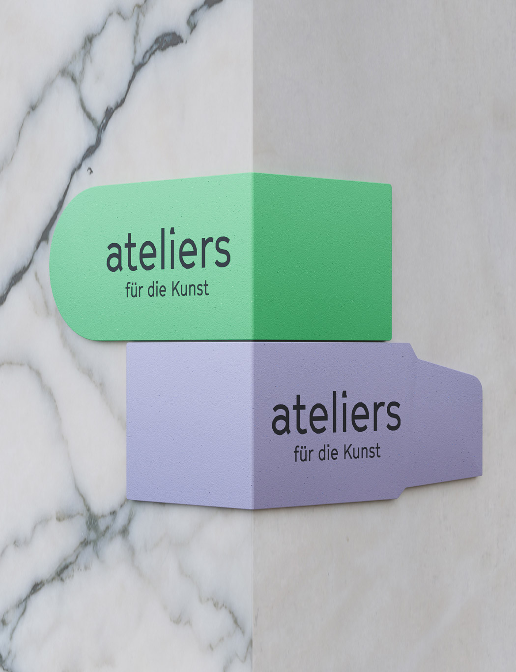 Gebäudemarkierung Ateliers für die Kunst